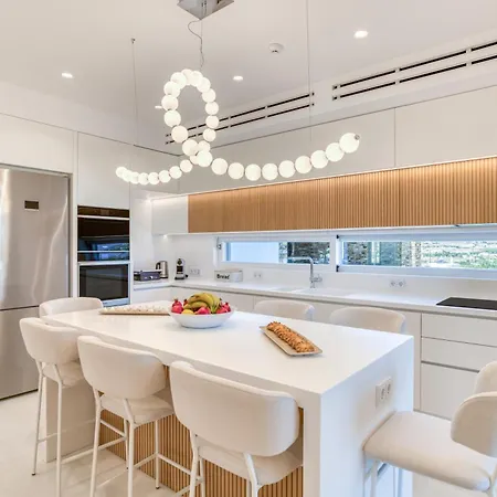 Raphael - Luxury And Serenity In Paros *