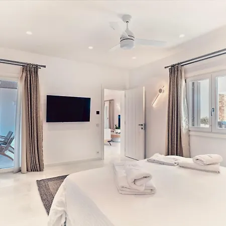 Dom wakacyjny Raphael - Luxury And Serenity In Paros Nausa