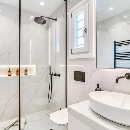 Raphael - Luxury And Serenity In Paros *