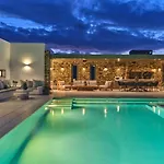 Raphael - Luxury And Serenity In Paros * Naousa