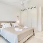 Raphael - Luxury And Serenity In Paros
