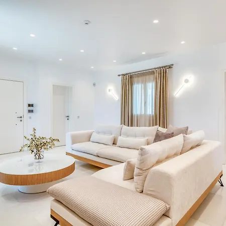 Raphael - Luxury And Serenity In Paros