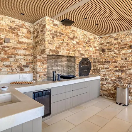 Raphael - Luxury And Serenity In Paros Holiday home Naousa (Paros)