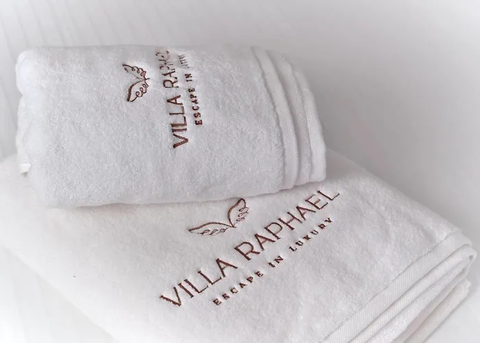 Raphael - Luxury And Serenity In Paros Naoussa